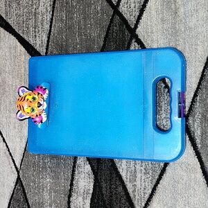 VINTAGE LISA FRANK BLUE SILVER SHIMMER SHINE ENCLOSED TIGER CLIP-BOARD P…